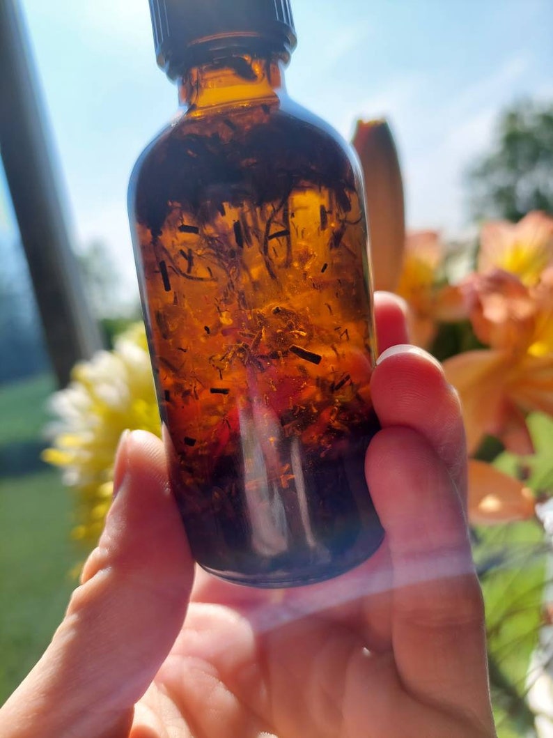 Astral Travel Anointing Oil / Astral Protection Oil / Spirit Oil / Divination Oil